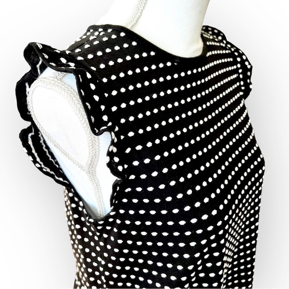 LOFT Black and White Polka Dot Top with Flutter Cap Sleeves Size SP - Picture 2 of 8